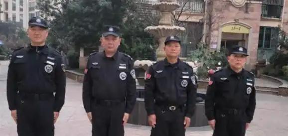 罗马诺：曼联2月就和安德雷桑托斯经纪人沟通，维韦尔了解他