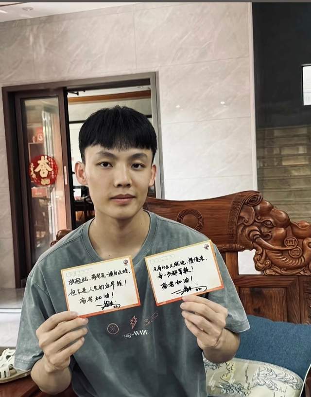 美媒推尼克斯夺冠专题报道