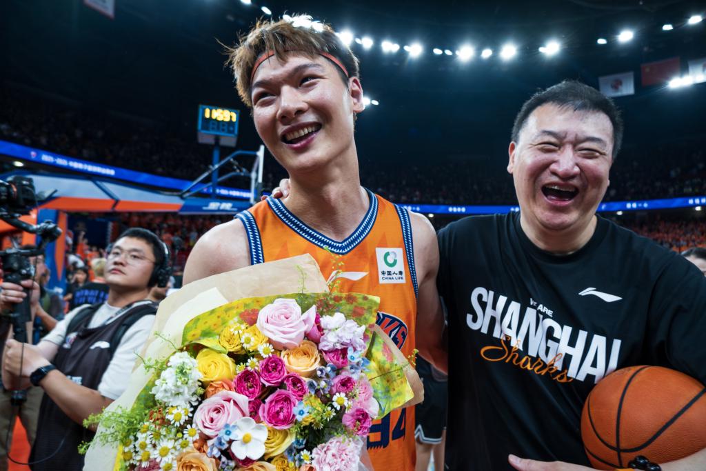 火箭队1号位变天?4控卫之外,可摘2轮新秀,斯通底薪有望再签1人