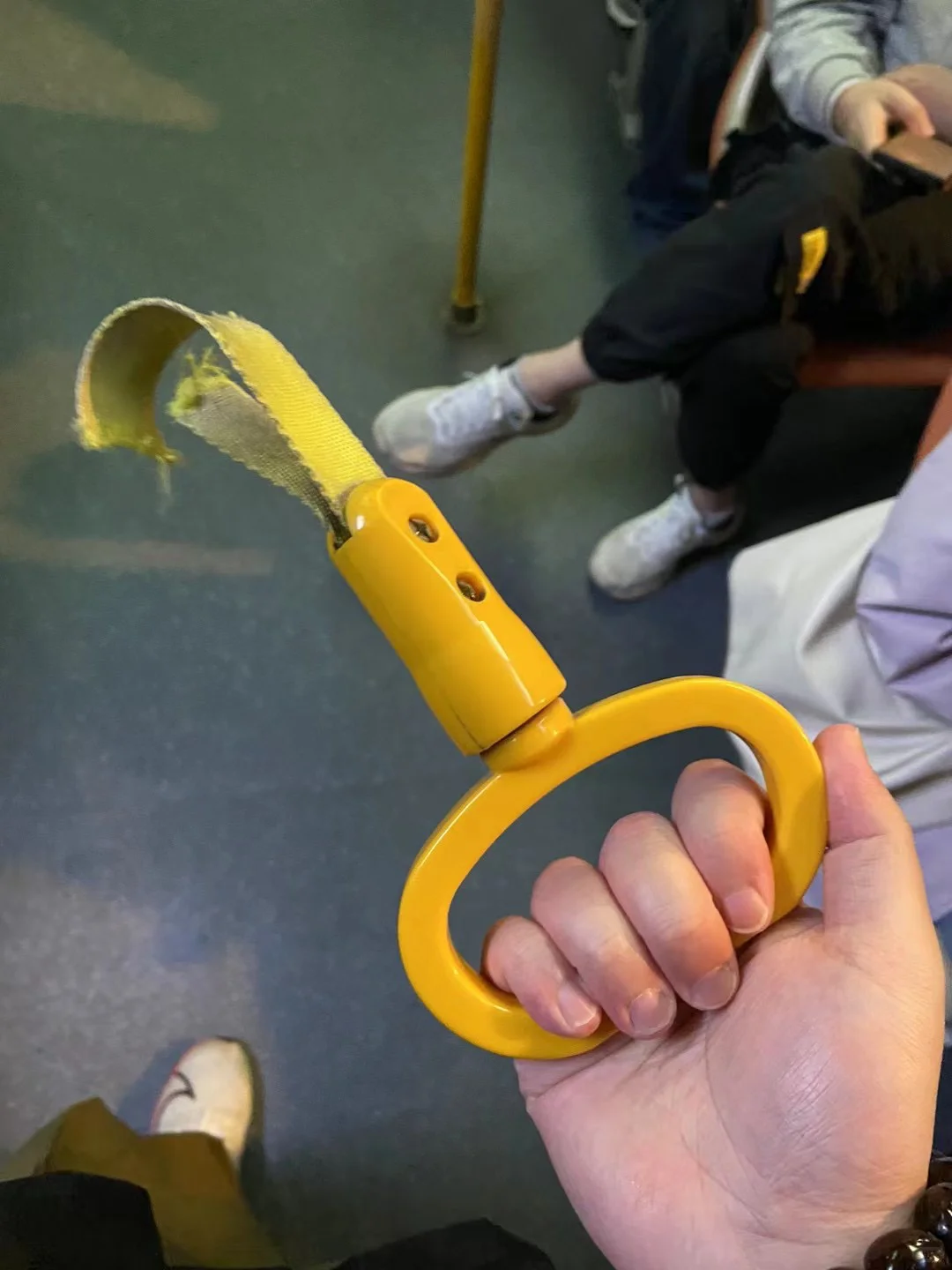 瓦塞尔:每个人的心态都是“不会去想本能做什么,本该发生什么”