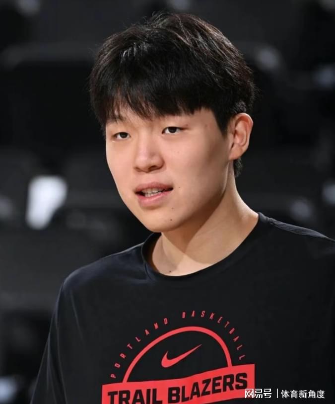 灰熊有机会在下赛季迎来蜕变,但他们首先要解决莫兰特的问题?