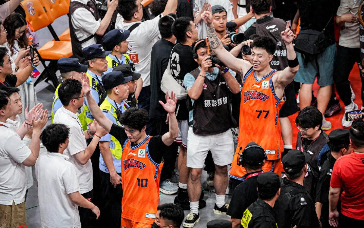流弊!有望代表国王!中国后卫二次挑战NBA