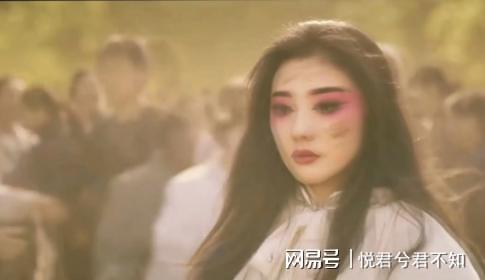 天才的陨落!20岁创三双纪录,21岁成得分王,22岁无球可打