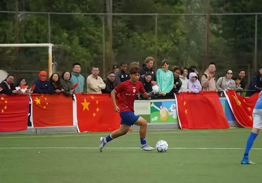 贺炜:佛得角平就是“赢”,整个现场对他们鼓舞之声不绝于耳