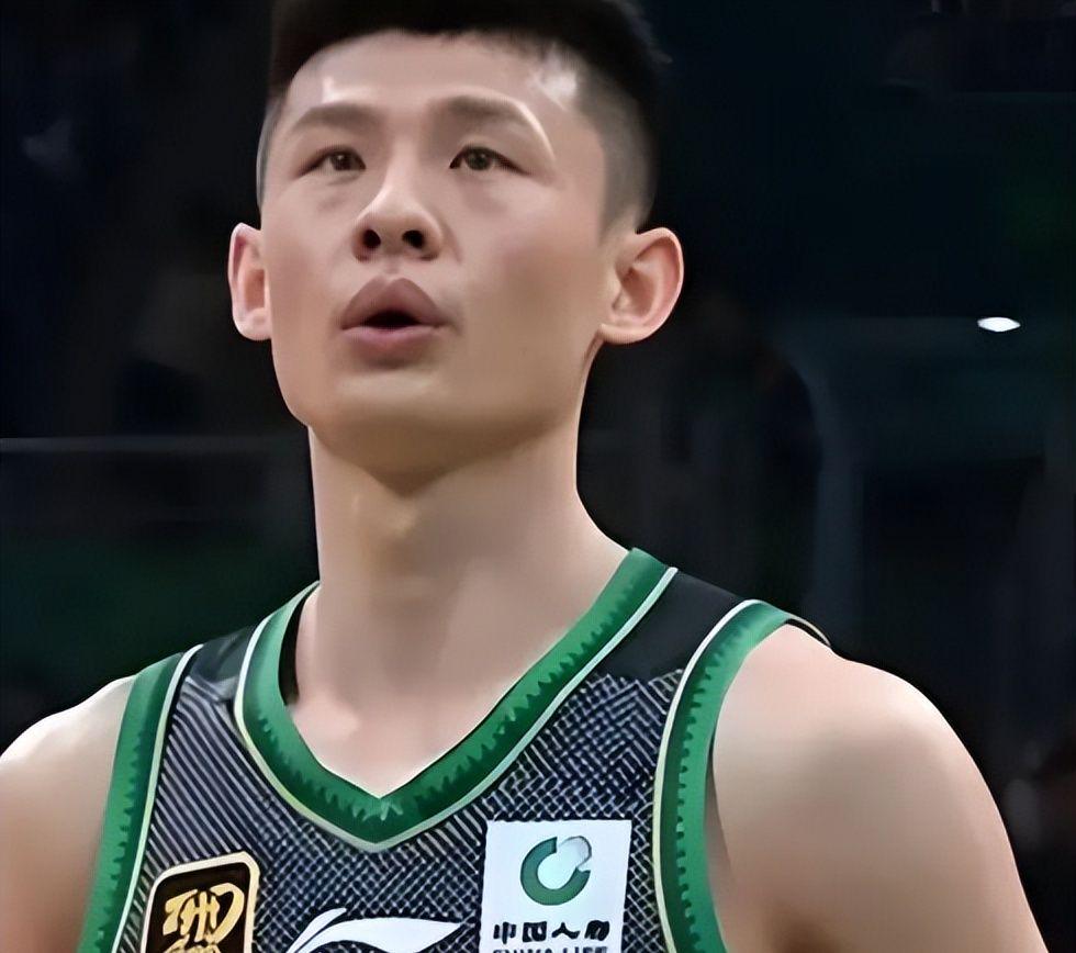 邵佳一球员时期表现不俗!退役后转型当教练,依然发挥可圈可点
